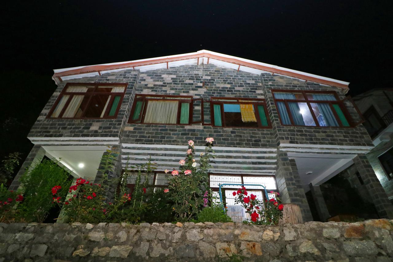Trimrooms Cottage Manali Eksteriør billede